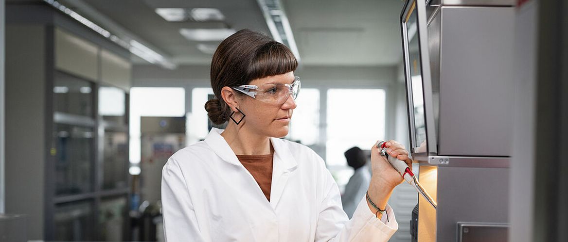 LIQUI MOLY und eFUEL GROUP treiben synthetische Kraftstoffe